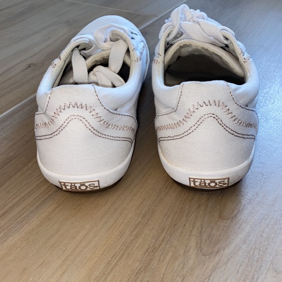 TAOS STAR SNEAKER SHOE 8.5 (38) - Picture 3 of 10